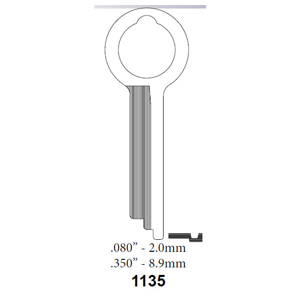 1135