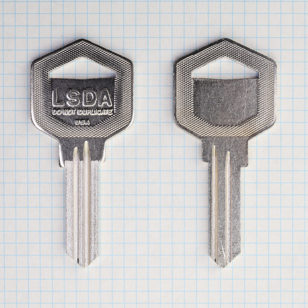 Lsda Key LSDA 15 – Blue Dog Keys